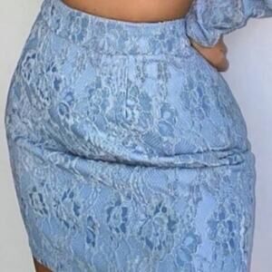 naked wardrobe The Statement Blue Floral Lace Skirt Size S